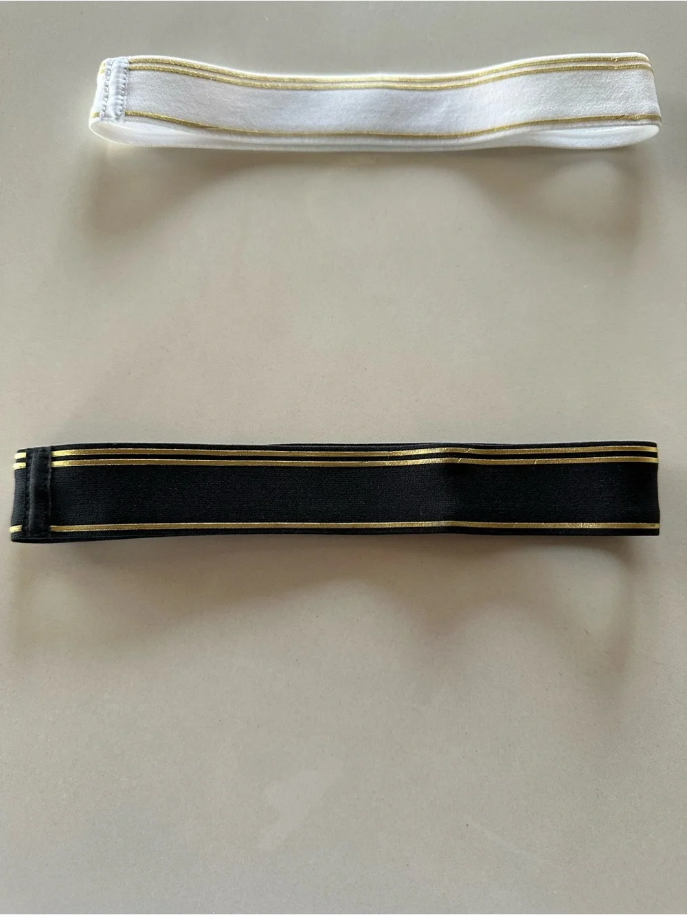 Nike Black and Gold Athletic Headband